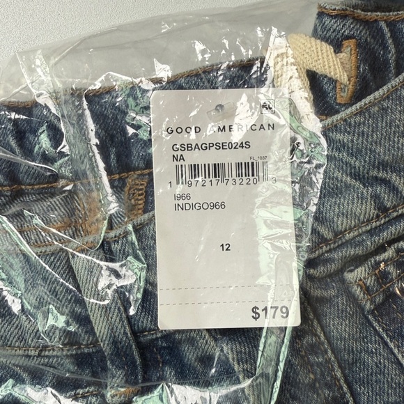 Good American Good Extreme Barrel Jeans in size 31 or 12 - Picture 6 of 9